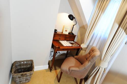 Imagen de la habitación del Hotel Lesar Angel. Foto 5