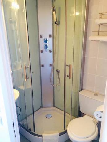 Imagen de la habitación del Hotel L'escale D'al&egrave;s. Foto 8