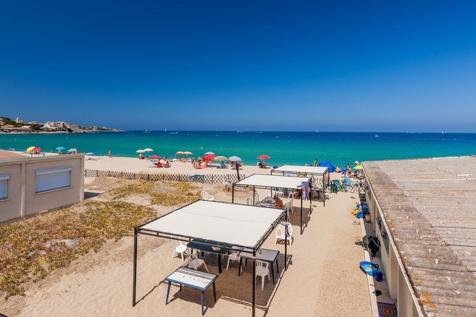 Imagen de los exteriores del Hotel L'escale Plage. Foto 12