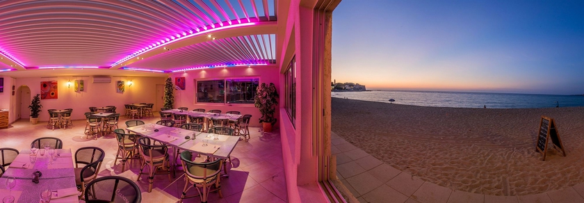Imagen del bar/restaurante del Hotel L'escale Plage. Foto 3