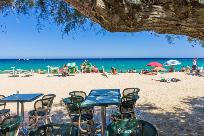 Imagen del bar/restaurante del Hotel L'escale Plage. Foto 4