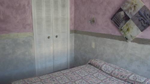 Imagen de la habitación del Hotel L'escapade, LE LAVANDOU. Foto 4
