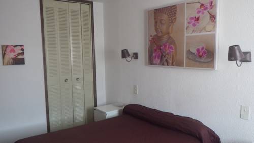 Imagen de la habitación del Hotel L'escapade, LE LAVANDOU. Foto 14
