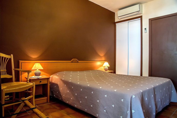 Imagen de la habitación del Hotel L\'escarbille. Foto 5