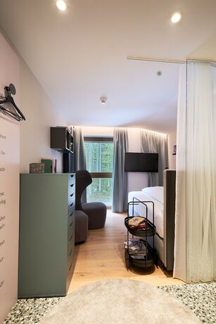 Imagen de la habitación del Hotel Lesehotel. Foto 12