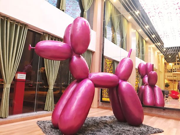 Imagen de los interiores del Hotel Leshan Wow. Foto 17