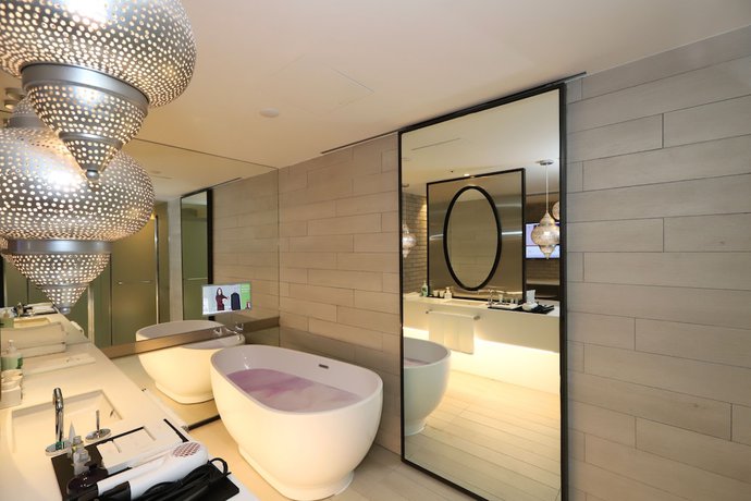 Imagen de la habitación del Hotel Lesign. Foto 6