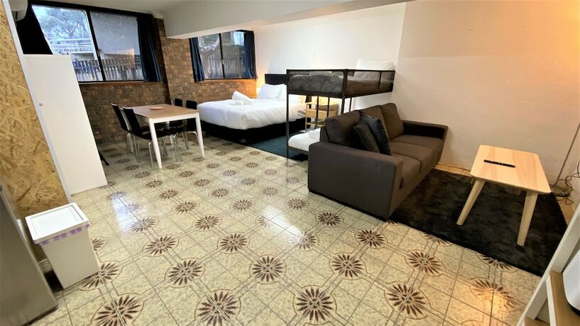 Imagen de la habitación del Hotel Leski Club. Foto 15