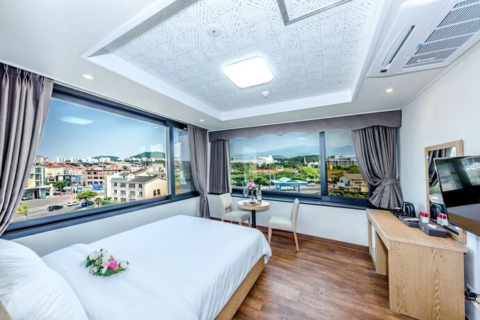 Imagen general del Hotel Leslie. Foto 12