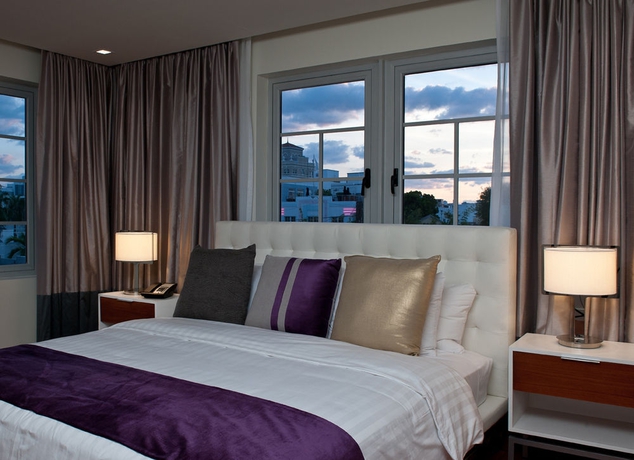 Imagen de la habitación del Hotel Leslie Ocean Drive. Foto 9