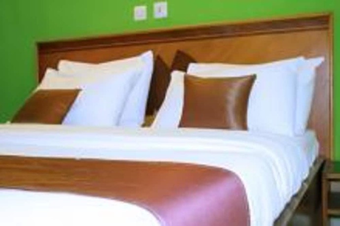 Imagen de la habitación del Hotel Less Eulis. Foto 8