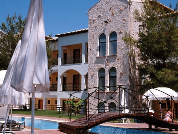 Imagen general del Hotel Lesse. Foto 5