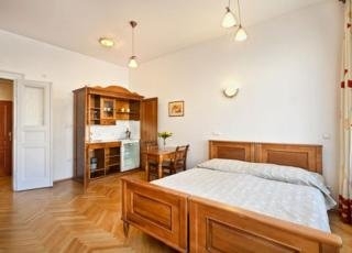 Imagen general del Hotel Lessertown. Foto 3