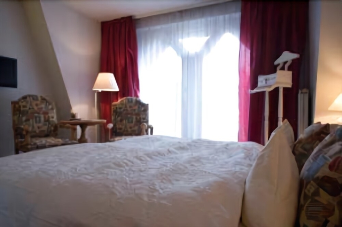 Imagen de la habitación del Hotel Lessing. Foto 4