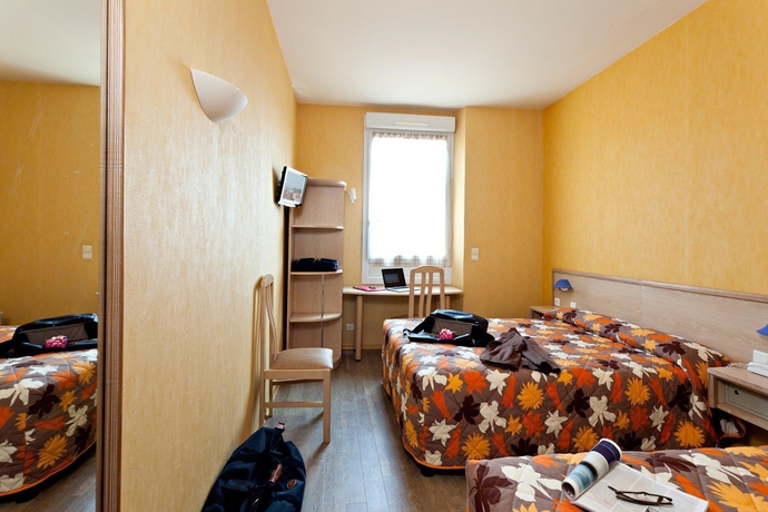 Imagen de la habitación del Hotel L'esterel. Foto 13