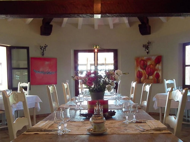 Imagen del bar/restaurante del Hotel L'estirado Des Adrets. Foto 4