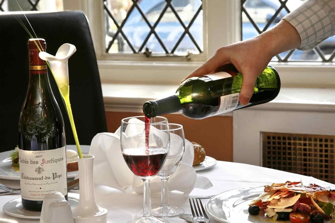 Imagen del bar/restaurante del Hotel Letchworth Hall. Foto 8