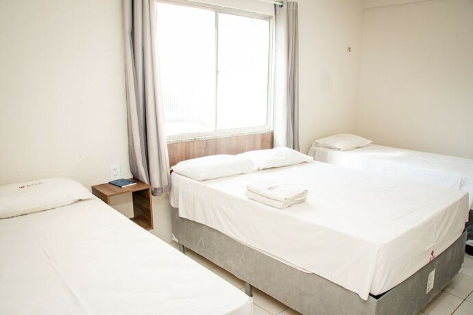 Imagen de la habitación del Hotel Letiva Centro. Foto 18