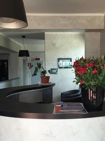 Imagen de los interiores del Hotel Letizia, Follonica. Foto 18
