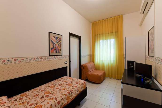 Imagen de la habitación del Hotel Letizia, Orte. Foto 3