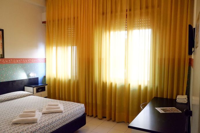 Imagen de la habitación del Hotel Letizia, Orte. Foto 13