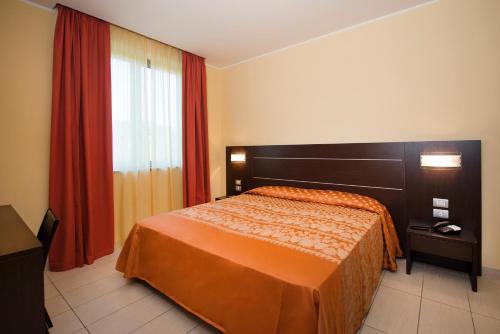 Imagen de la habitación del Hotel Letizi&agrave;, Cesena. Foto 7