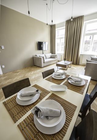 Imagen de la habitación del Hotel Letna Garden Suites. Foto 7