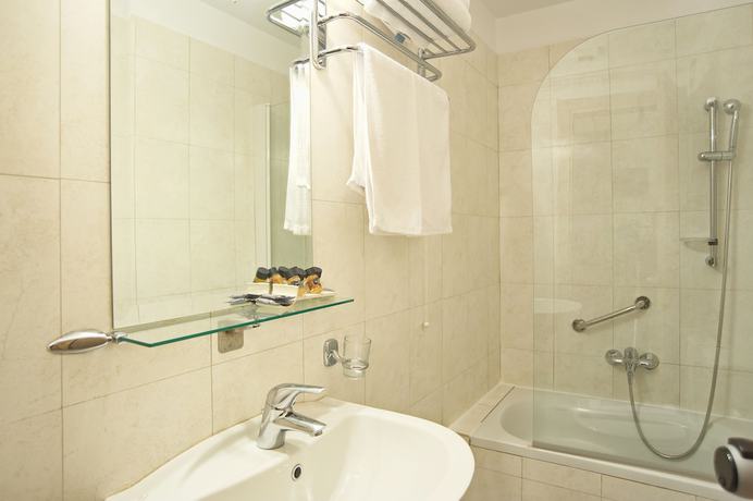 Imagen de la habitación del Hotel Leto Delphi. Foto 12