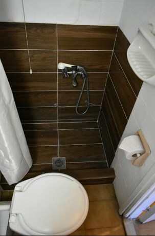 Imagen de la habitación del Hotel Leto, Megalopolis. Foto 7