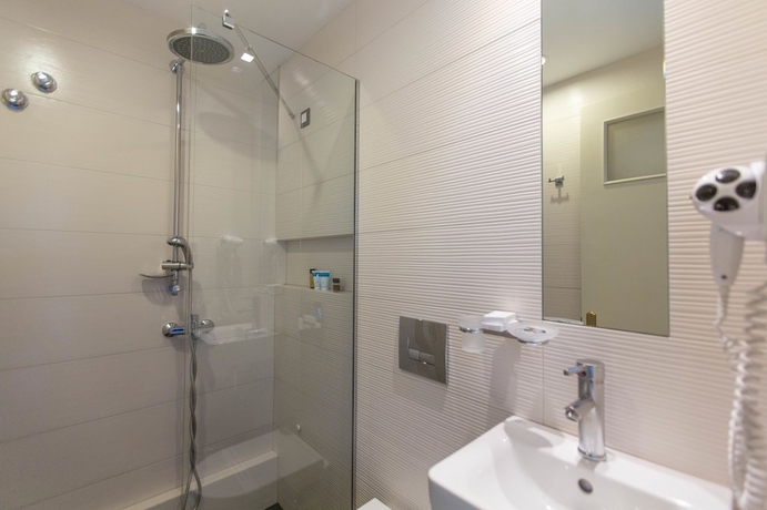 Imagen de la habitación del Hotel Leto Nuevo. Foto 13