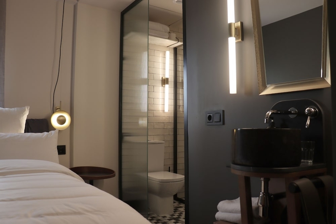 Imagen de la habitación del Hotel Letoh Letoh Gran Vía. Foto 9