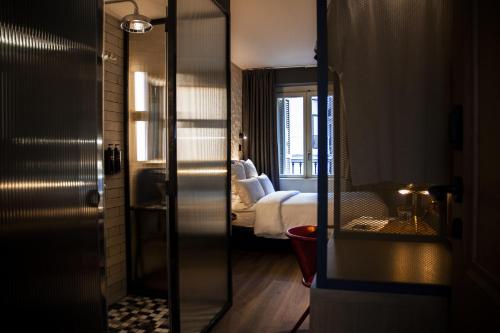 Imagen de la habitación del Hotel Letoh Letoh San Sebastián. Foto 18