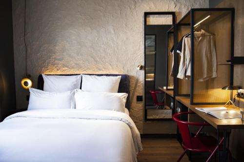 Imagen de la habitación del Hotel Letoh Letoh San Sebastián. Foto 21