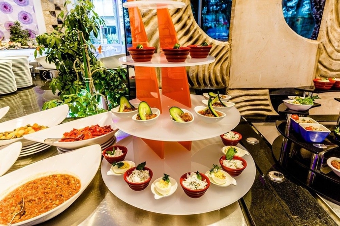 Imagen del bar/restaurante del Hotel Letoile Beach. Foto 4