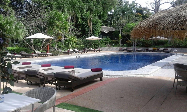 Imagen general del Hotel Let's Hyde Pattaya Resort and Villas. Foto 1