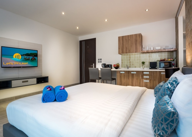 Imagen de la habitación del Hotel LetsPhuket Twin Sands Resort and Spa. Foto 10