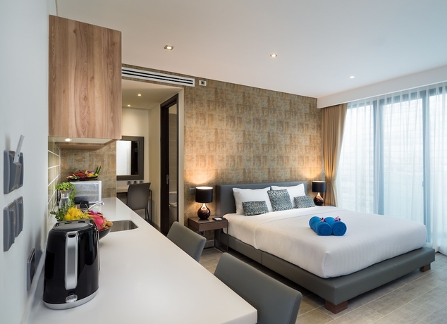 Imagen de la habitación del Hotel LetsPhuket Twin Sands Resort and Spa. Foto 14