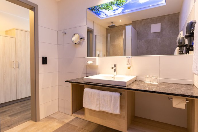 Imagen de la habitación del Hotel Leugermann. Foto 7