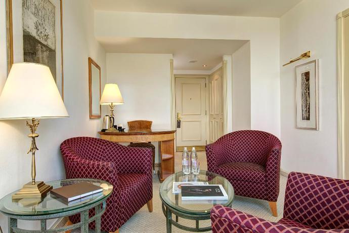 Imagen de la habitación del Hotel Lev. Foto 13