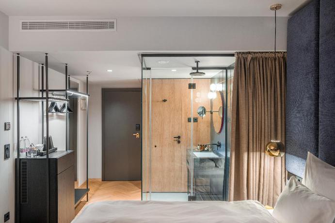 Imagen de la habitación del Hotel Lev. Foto 17