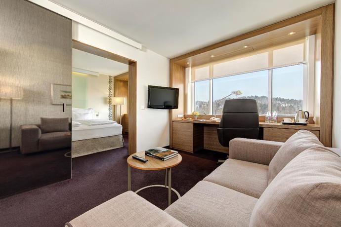 Imagen de la habitación del Hotel Lev. Foto 19