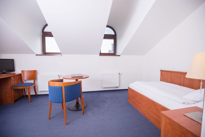 Imagen de la habitación del Hotel Lev, Lovosice. Foto 5