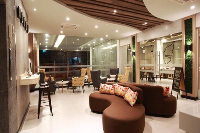 Imagen de los interiores del Hotel Levana Pattaya. Foto 18