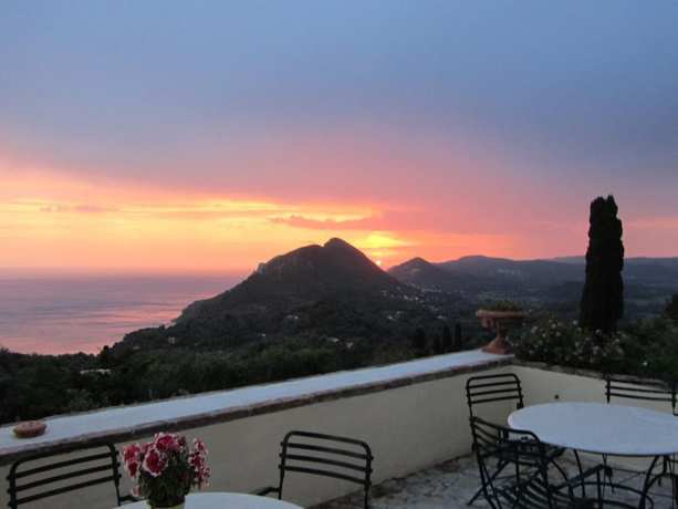 Imagen de la habitación del Hotel Levant, Corfu. Foto 12