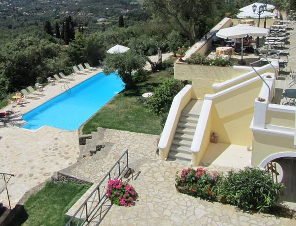 Imagen de la piscina del Hotel Levant, Corfu. Foto 18