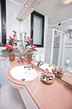 Imagen de la habitación del Hotel Levante Bellaria. Foto 15