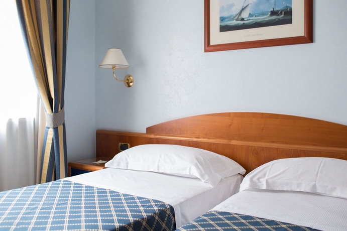 Imagen de la habitación del Hotel Levante, Fossacesia. Foto 10