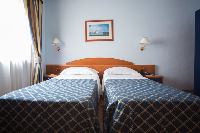 Imagen de la habitación del Hotel Levante, Fossacesia. Foto 14