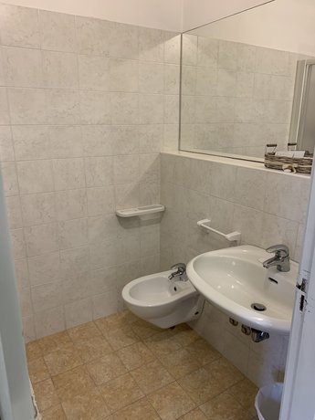 Imagen de la habitación del Hotel Levante, Riccione. Foto 9