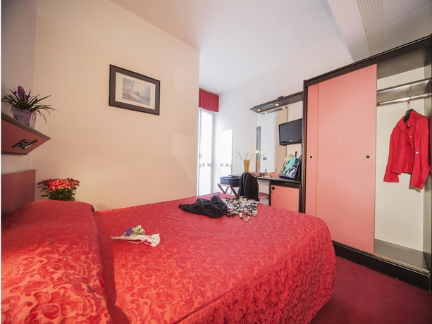 Imagen de la habitación del Hotel Levante, Rimini. Foto 8